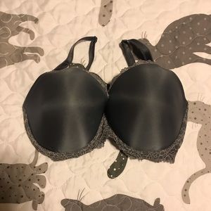 Victoria’s Secret Bea! 34 DDD
